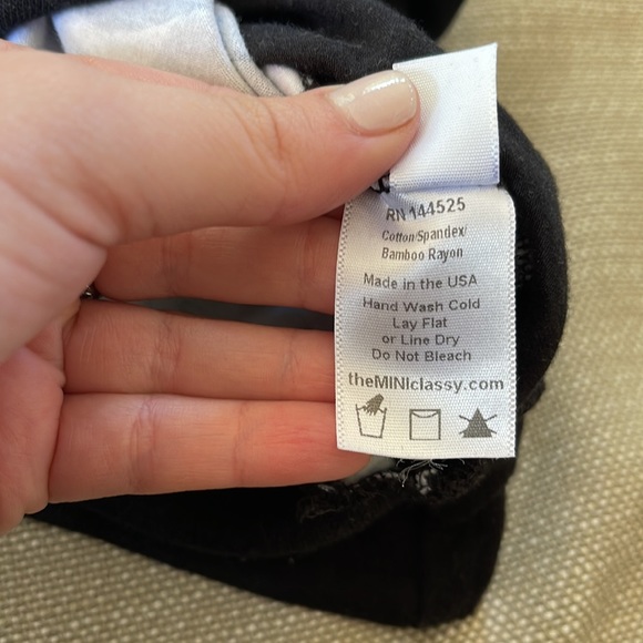 The Mini Classy Camo Sweatshirt - Picture 3 of 4